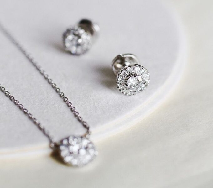 SUDRABA IZSTRĀDĀJUMI 