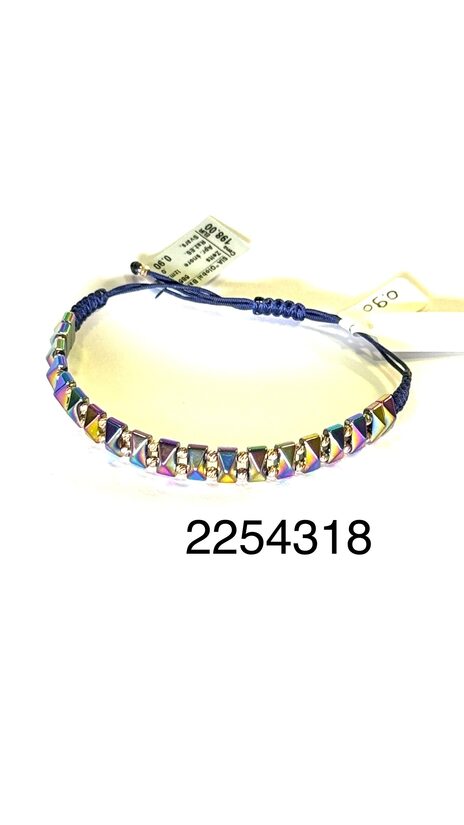 Aproce-šņore ar zeltu