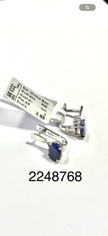 Sudraba auskari ar safīru 